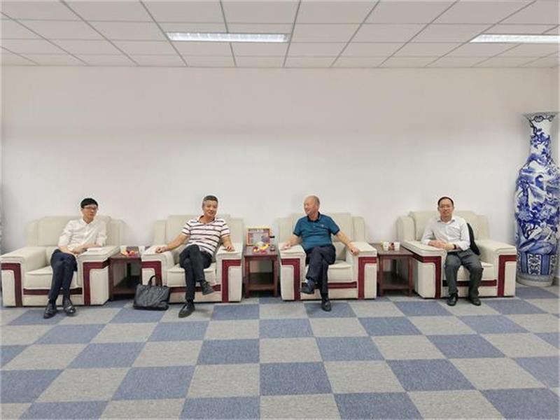 清华研究院陆院长一行 来星空在线注册共商产业规划